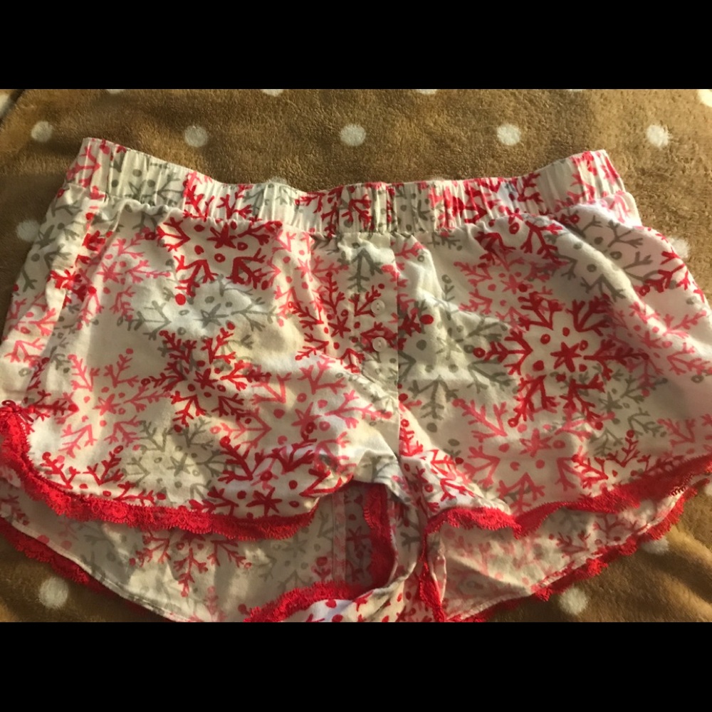 EUC Victoria's Secret knit shorts size XS